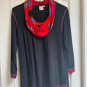 Parsley & Sage Black Tunic with Red and Gray Accents